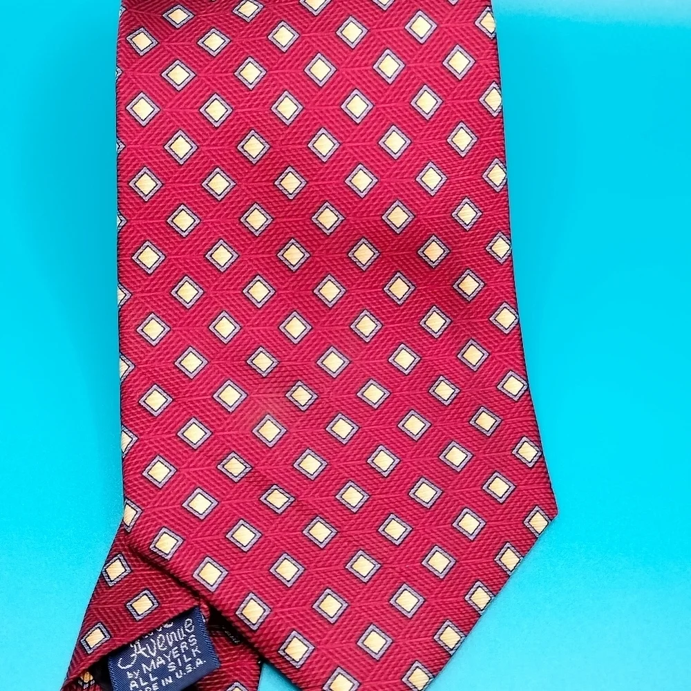 Park Avenue by Warner Geometric Patterned Tie Necktie Red Yellow Square Woven